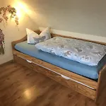 Gaestezimmer Am Maerchenbrunnen 게스트하우스 3*