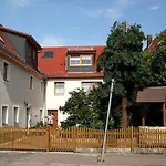 Gaestezimmer Am Maerchenbrunnen 게스트하우스