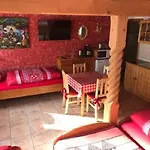 Gaestezimmer Am Maerchenbrunnen 3* 드레스덴