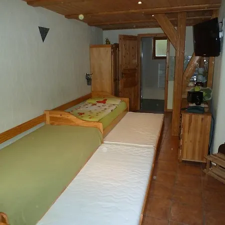 Gaestezimmer Am Maerchenbrunnen 3* ドレスデン