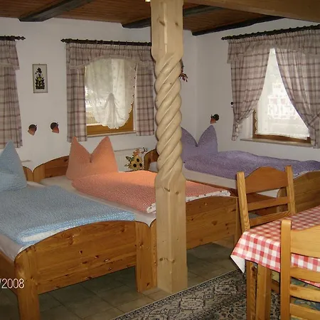 Gaestezimmer Am Maerchenbrunnen 3*