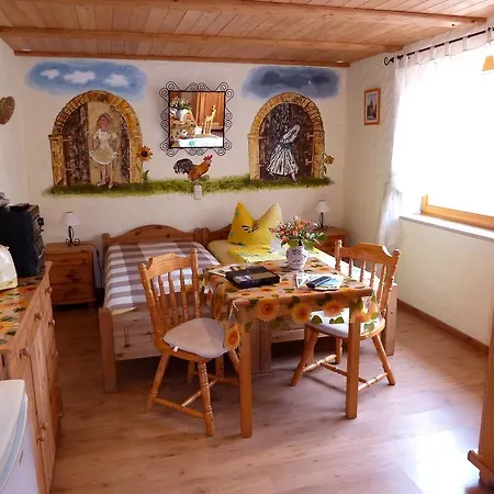 Gaestezimmer Am Maerchenbrunnen 3*