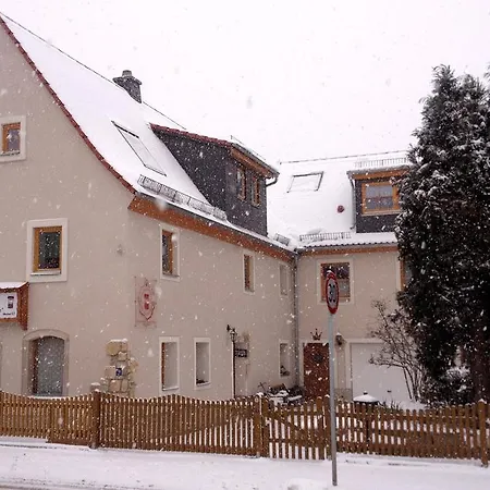 Gaestezimmer Am Maerchenbrunnen 3*