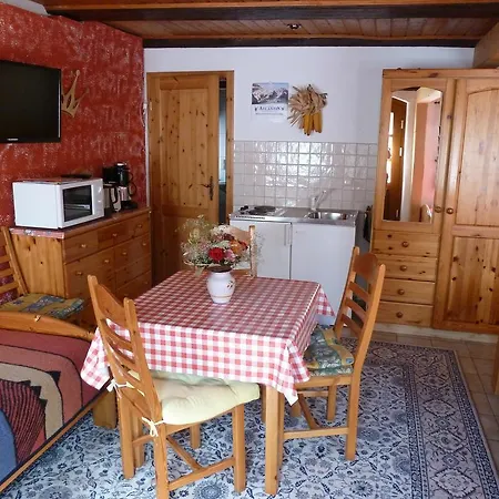 Gaestezimmer Am Maerchenbrunnen 3*